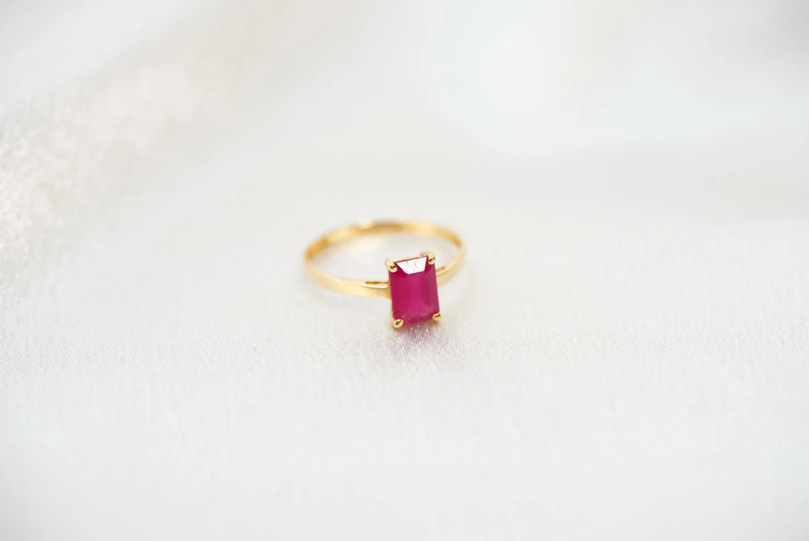 18k Gold Ring with Ruby & Sapphire Stones-Where Color Meets Power