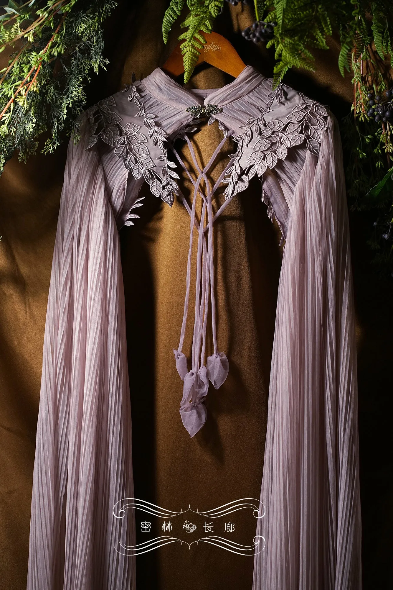 (Buy for me) FunCcino~Dense Forest Corridor~Elegant Lolita Blouse and Cape